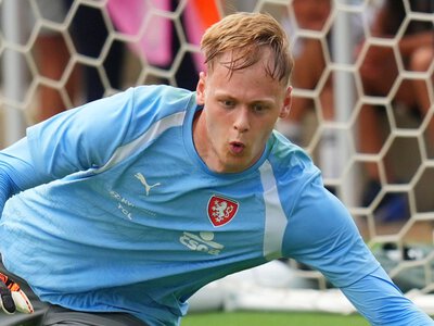 Lukas Hornicek: Newcastle United sign Czech Republic international goalkeeper on five-year contract from Braga in deal worth £25.7m