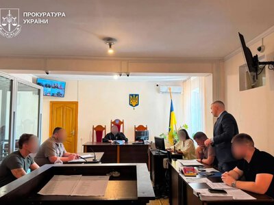 Director of Khmelnytskyi language center, suspected of corrupting students, taken into custody