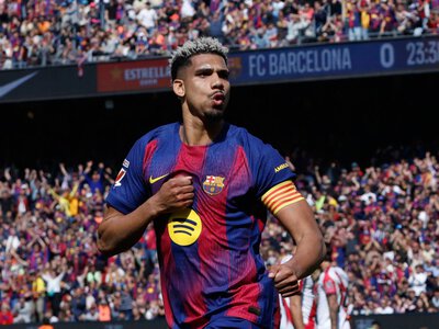 Ronald Araujo transfer news: Liverpool agree loan deal for Barcelona defender to add depth at centre-back