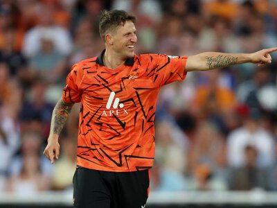 The Hundred: SunRisers Leeds win by 45 runs to eliminate Birmingham Phoenix 