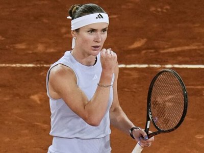 Svitolina defeats American Anisimova to reach WTA 1000 quarterfinals in Toronto