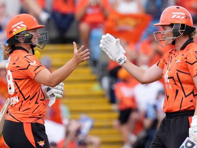 The Hundred: Sunrisers Leeds dominate Welsh Fire at Headingley to remain in eliminator contention
