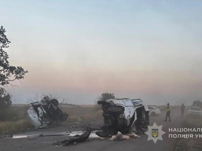 Near Odesa, a van collided with two minibuses: three dead, seven injured