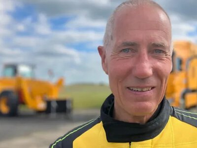 British driver sets speed record in a hydrogen-powered car