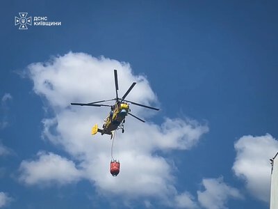 In the Kyiv region, the aftermath of the Russian strike on logistics facilities is still being eliminated with the use of aviation
