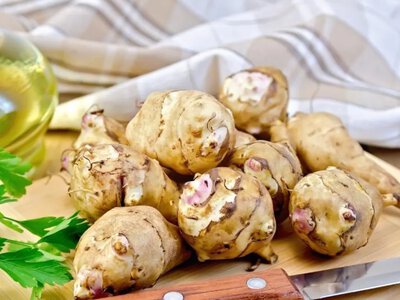 Jerusalem Artichoke: Benefits, Uses, and Dietary Restrictions