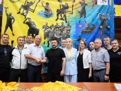 Zelenskyi meets participants of Will to Live sports competition