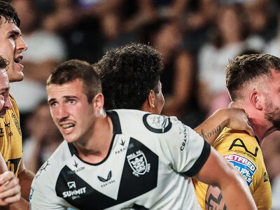 Super League: Coach-less Castleford Tigers claim much-needed victory at Hull FC with Ryan Carr still absent