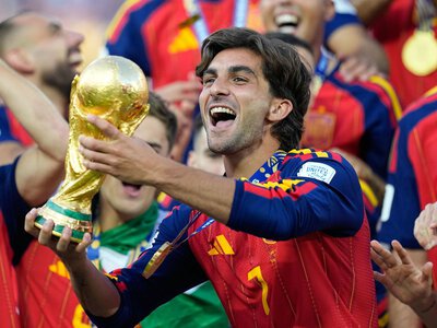 Ferran Torres: PSG sign World Cup final hero from Barcelona for £42.7m