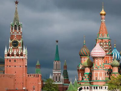 The Kremlin is tightening control over Russians' devices under the pretext of combating fraud