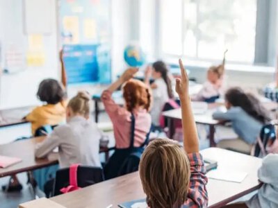Adapting first-graders to school: a child psychologist explained how to cope with difficulties