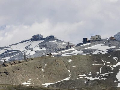 Europe's largest summer ski resort has closed due to warming — media