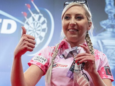 Fallon Sherrock sweeps aside Lisa Ashton 5-0 to claim her first Women's Series title of 2026