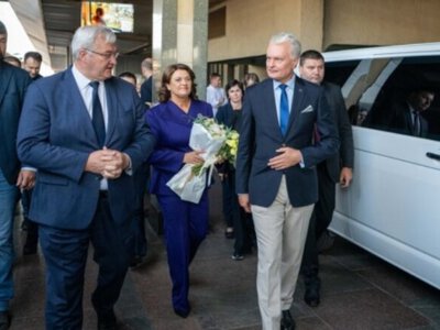 Leaders of Lithuania, Denmark, Estonia, Finland, Latvia, and Norway arrive in Kyiv