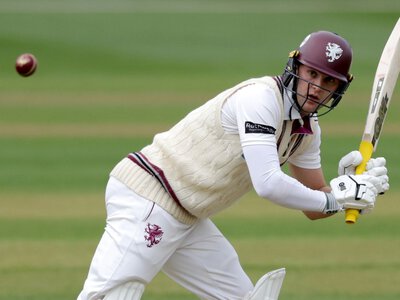 Rothesay County Championship: Somerset ramp up the pressure on Division One leaders Nottinghamshire