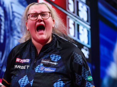 Beau Greaves: 'Beau and Arrow' defeats Lisa Ashton and Aileen de Graaf to close in on her 60th title on the Women's Series circuit