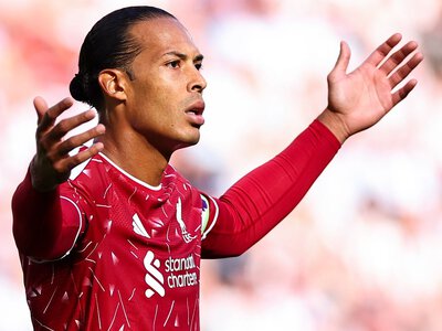 Premier League title race: Liverpool and Man City nowhere near Arsenal's level, says Gary Neville