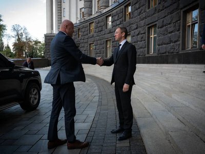 Koretskyi discussed shelters, the railway, sanctions and the drone agreement with Latvia’s prime minister in Kyiv