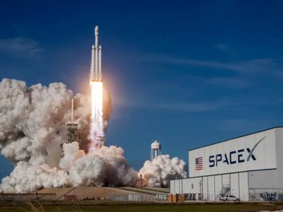 Musk announced the launch of SpaceX orbital data centers by the end of 2027