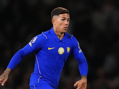 Enzo Fernandez transfer news: Man City considering bid for Chelsea midfielder