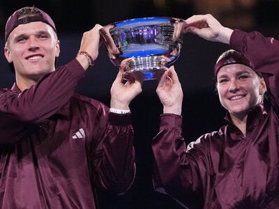 US Open: Czech duo Muchova and Mensik win mixed doubles championship and scoop cool $1million