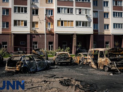 Russian UAV attack on Vyshneve — a residential complex and cars damaged