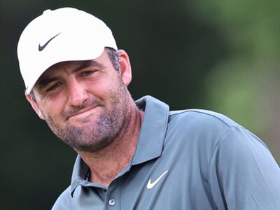 Tour Championship: Scottie Scheffler chasing Viktor Hovland in FedExCup finale as Rory McIlroy falls further back