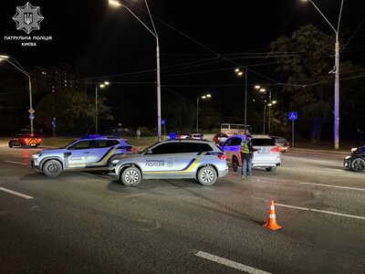 Traffic is being restored on the highway toward Kyiv and Zhytomyr after a Russian attack involving a detonation