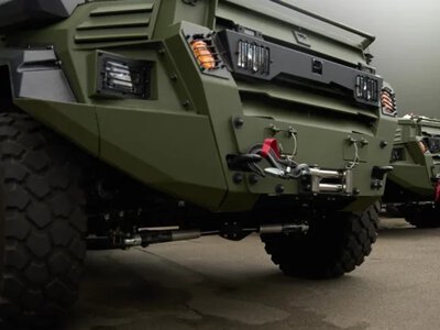Ukrainian military medics receive 17 more armored evacuation vehicles from UNITED24