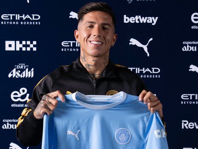 Enzo Fernandez transfer news: Man City sign midfielder from Chelsea in British-record-equalling £125m deal