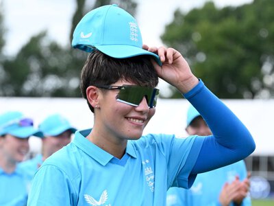 England vs Ireland: Issy Wong rewarded for 'keeping things simple' as five-wicket haul helps side secure ODI series win