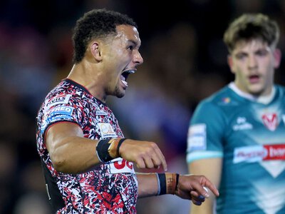Super League: St Helens miss out on play-offs for first time after loss to Leigh Leopards, Hull KR beat Huddersfield Giants to seal top-six spot