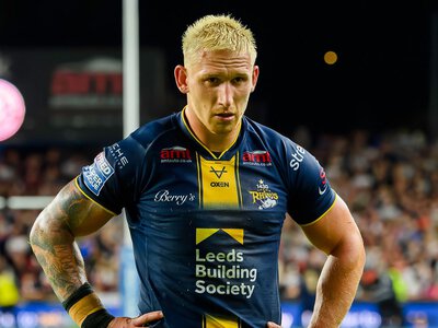 Super League: Proving difference between Champions and challengers - Wigan Warriors show Leeds Rhinos how it is done