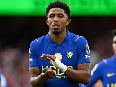 Arsenal 2-1 Chelsea: Gary Neville questions Chelsea's 'all over the place' back three after defeat - but is confident they can finish top three