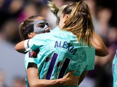 Women's Super League: Alexia Putellas' debut for London City analysed with more on Man City and Chelsea