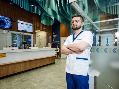 Memes, advertising, and medical confidentiality: how an Odrex doctor accused of medical negligence uses social media to apply pressure