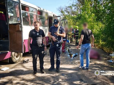 Major traffic accident near Odesa: two women killed, 25 more people injured