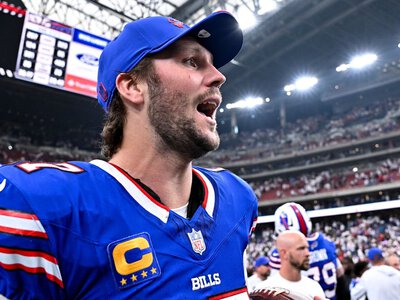 NFL Weekend Review: Josh Allen's box office finish, Trevor Lawrence's MVP contention and Derrick Henry greatness