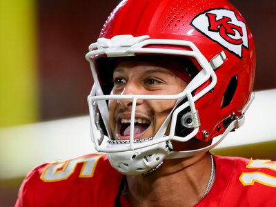 Patrick Mahomes returns from knee injury as Kansas City Chiefs storm past Denver Broncos