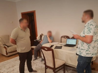 She demanded 75,000 euros and another UAH 1.8 million: the deputy head of the Ternopil Regional Tax Service is suspected of bribery