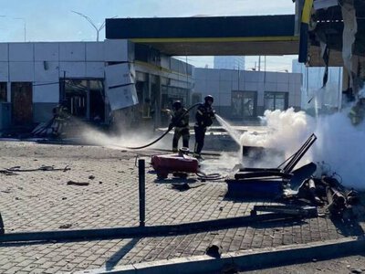 Russian forces strike two Kyiv gas stations with drones, injuring six, including two in serious condition