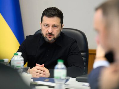 Ukraine is preparing backup logistics routes in frontline regions — Zelenskyy after a meeting of the Staff