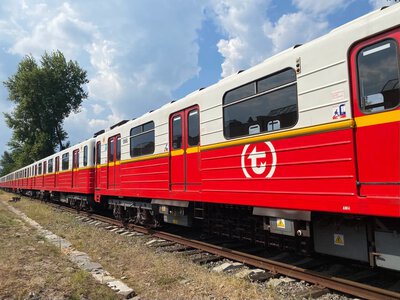 They misappropriated UAH 137 million through railway cars: seven participants in the scheme were served with notices of suspicion, including a former official of the Kyiv Metro