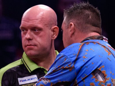 World Series of Darts Finals: Michael van Gerwen loses to Daryl Gurney as Luke Humphries, Gian van Veen progress in first round