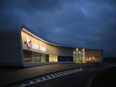 In Poland, airports have suspended operations for the third consecutive day amid Russian attacks on Ukraine