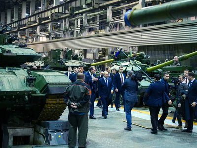 The war is exhausting Russia’s economy – the budget deficit is growing, reserves are dwindling, and debt is becoming more expensive – AP