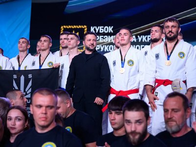 Zelenskyy established the annual President of Ukraine Cup in hand-to-hand combat