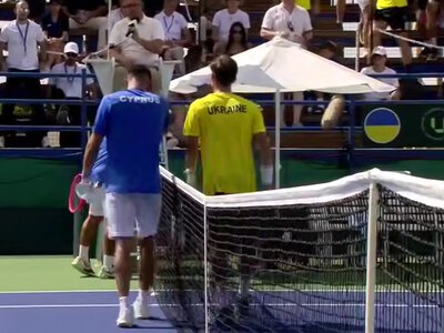 Ukraine advanced to the Davis Cup playoffs, Kravchenko thrashed Cyprus's top-ranked player