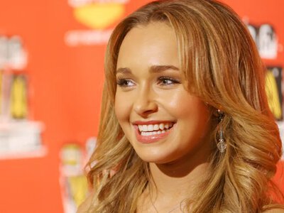 Hollywood stars gathered in Malibu for a memorial ceremony for Hayden Panettiere