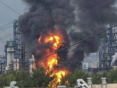 Triple-Ring Air Defense Didn’t Help: Defense Forces Strike Largest Refinery And Logistics Facility In Moscow Region
